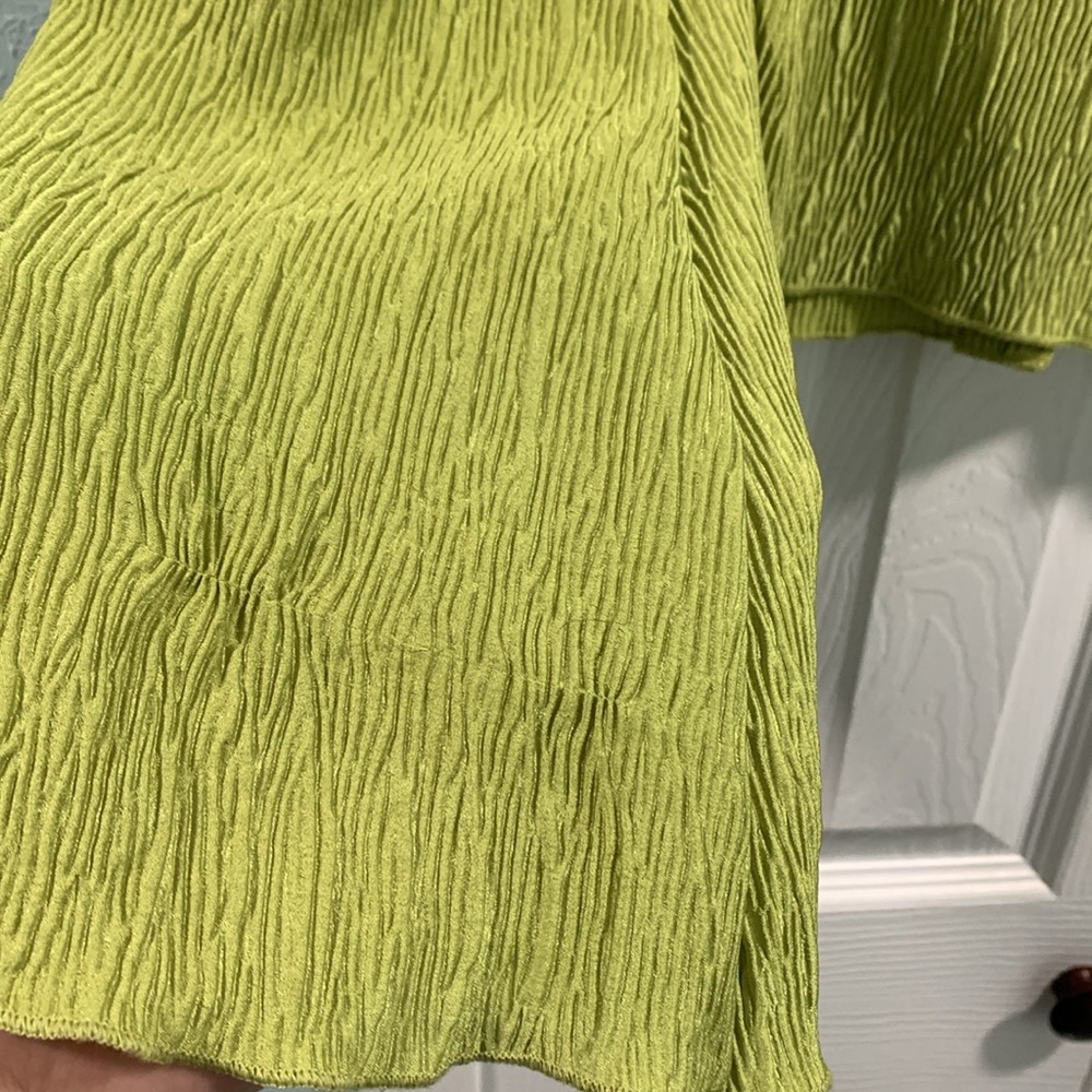 Green SHEIN Collared Long Sleeve Blouse - Picture 5 of 7